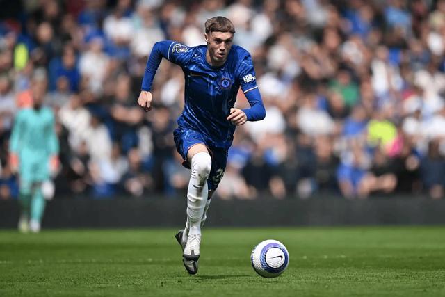 切尔西后卫神勇救险，助球队成功保级，内容发生部分.