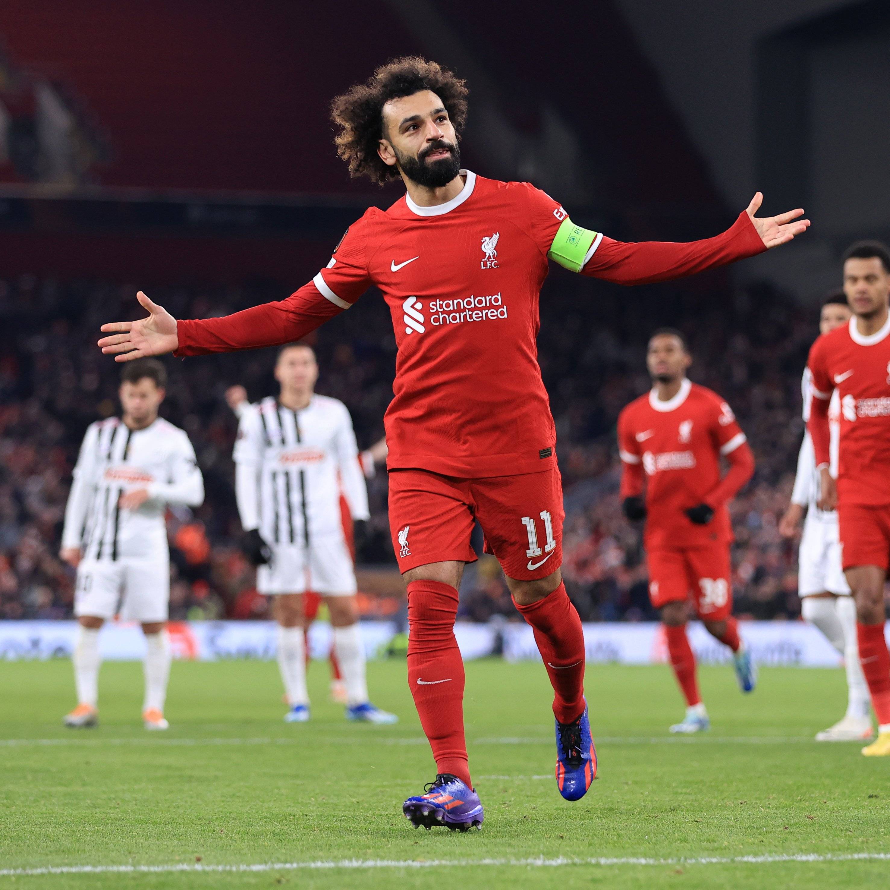 萨拉赫连续五场比赛得分超过大比分获胜，澳大利亚队不断突破！的简单介绍